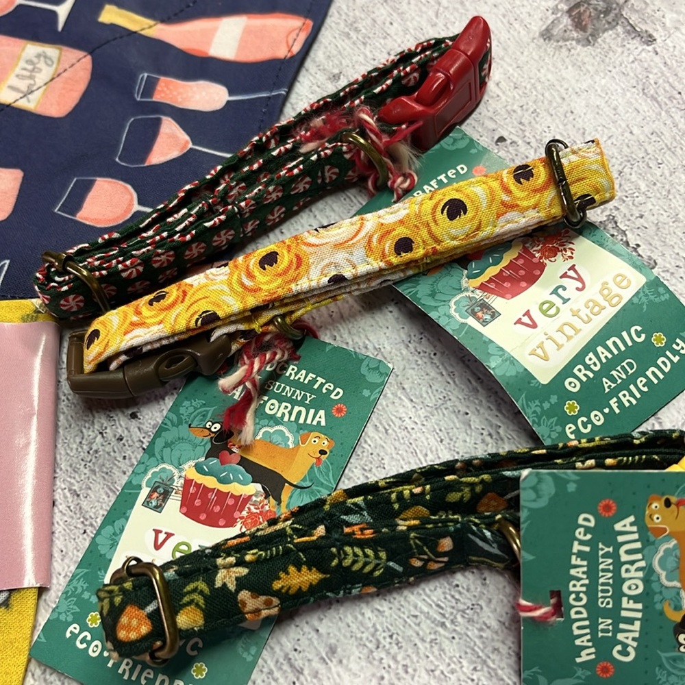 NWT Lot of 8 Small Size Dog Bandanas & Collars - Picture 2 of 10